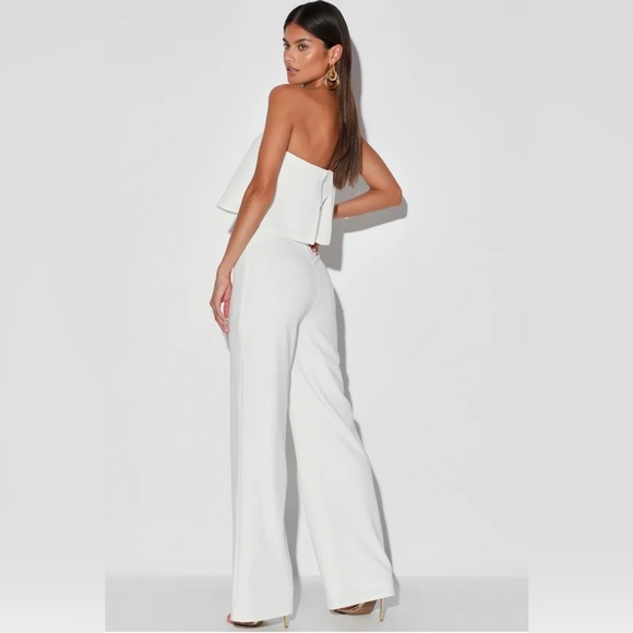 Lulu’s White Jumpsuit Size XS - Picture 3 of 6